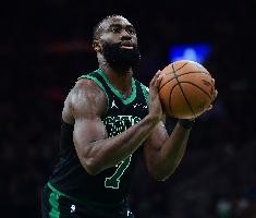 库西：杰伦-布朗未达到塔图姆那样的超巨水准 球队需要大规模重建