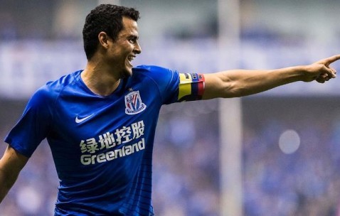 特谢拉要想真正成为申花核心，还需要向莫雷诺学习，值得期待